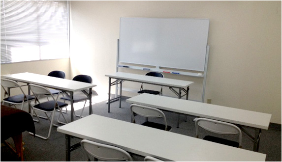 �u���C�X�^�W�I�v